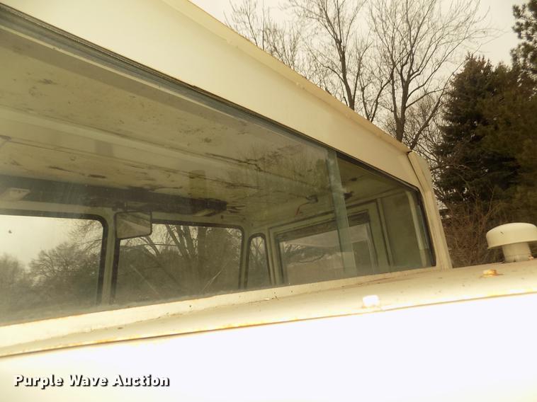 image for item DD2799 Elgin White Wing T street sweeper