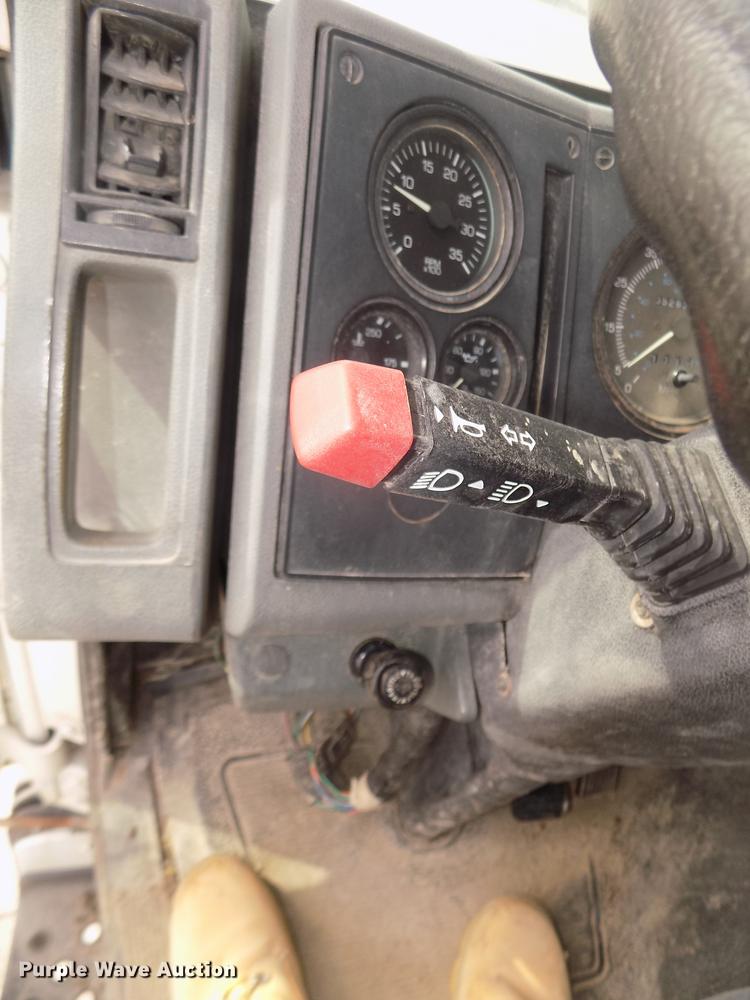 image for item DD2800 1993 Ford CF7000 Crosswind sweeper truck