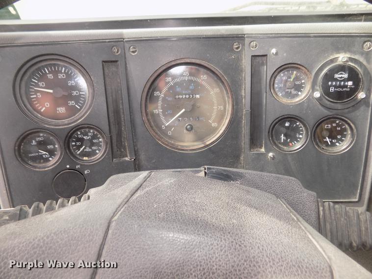 image for item DD2800 1993 Ford CF7000 Crosswind sweeper truck