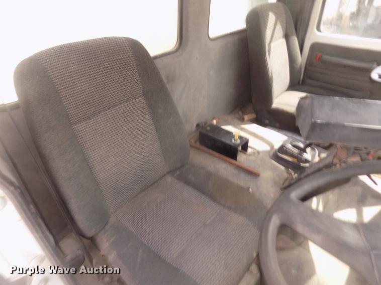 image for item DD2800 1993 Ford CF7000 Crosswind sweeper truck