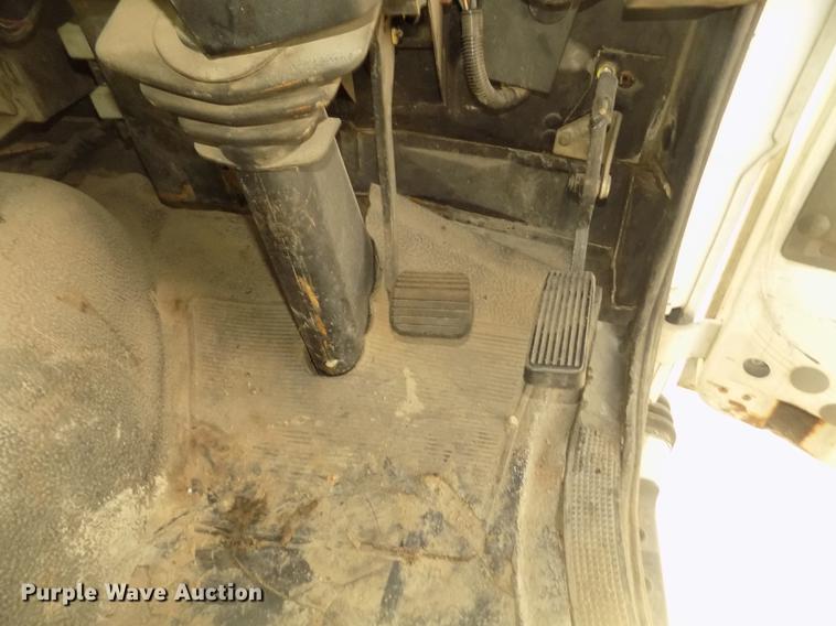 image for item DD2800 1993 Ford CF7000 Crosswind sweeper truck