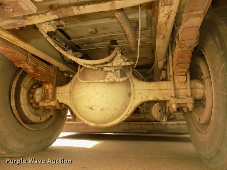 image for item DD2800 1993 Ford CF7000 Crosswind sweeper truck