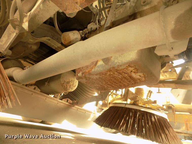 image for item DD2800 1993 Ford CF7000 Crosswind sweeper truck