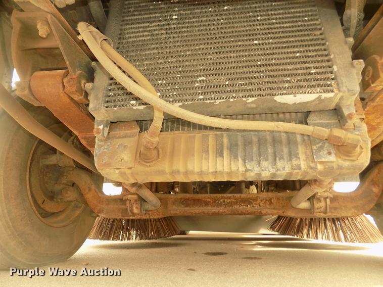 image for item DD2800 1993 Ford CF7000 Crosswind sweeper truck