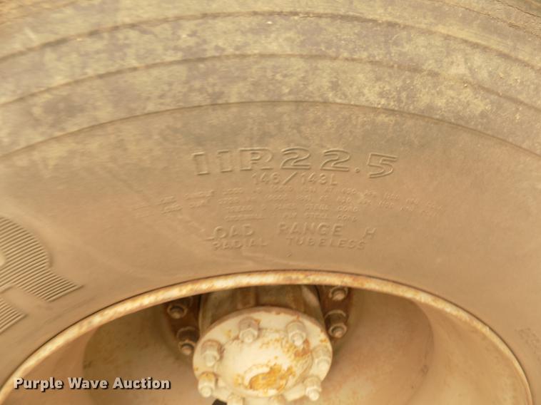 image for item DD2800 1993 Ford CF7000 Crosswind sweeper truck