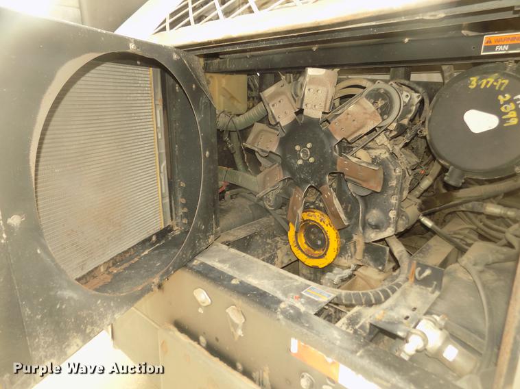 image for item DD2801 2005 Johnston 4000 sweeper