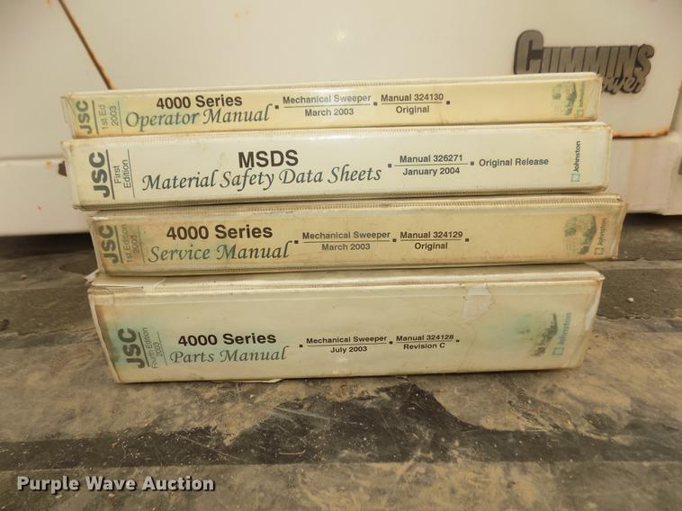 image for item DD2801 2005 Johnston 4000 sweeper