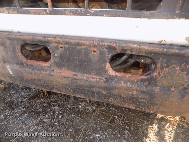 image for item DD2804 1976 Ford LT8000 dump truck