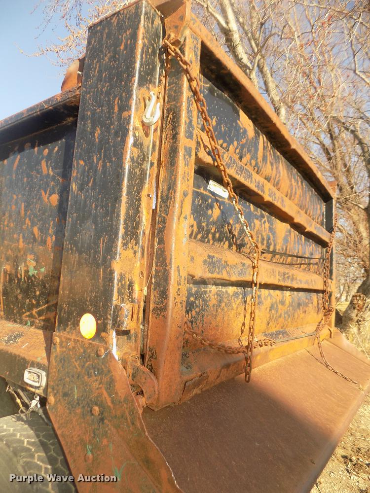 image for item DD2804 1976 Ford LT8000 dump truck