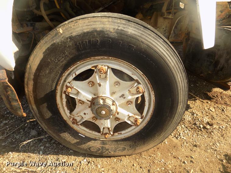 image for item DD2804 1976 Ford LT8000 dump truck