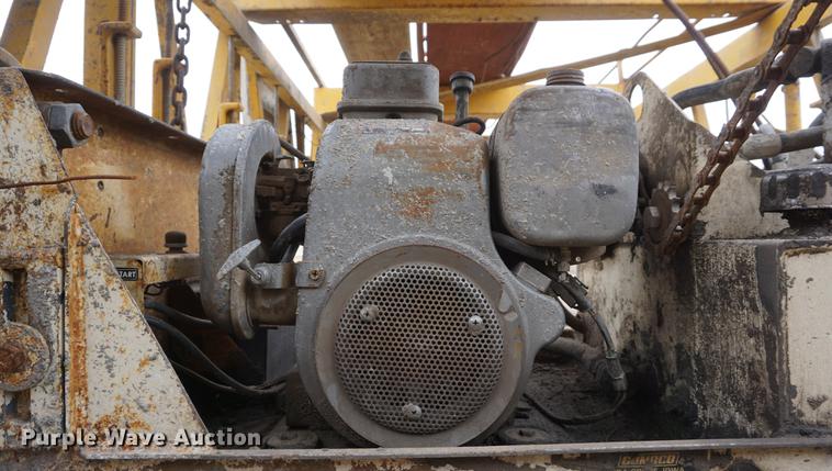 image for item DE3209 Gomaco C450 bridge deck finisher