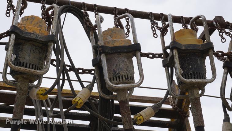 image for item DE3209 Gomaco C450 bridge deck finisher