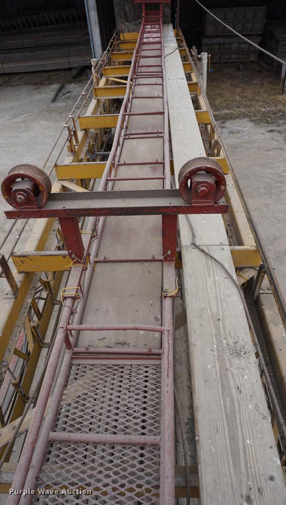 image for item DE3209 Gomaco C450 bridge deck finisher