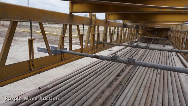 image for item DE3209 Gomaco C450 bridge deck finisher