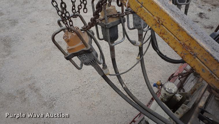 image for item DE3209 Gomaco C450 bridge deck finisher