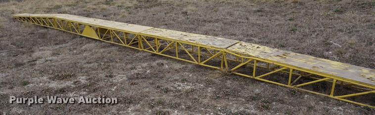 image for item DE3209 Gomaco C450 bridge deck finisher
