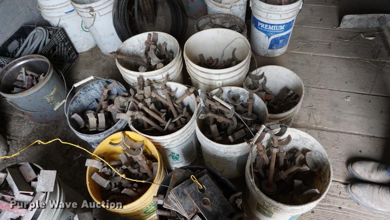 image for item DE3209 Gomaco C450 bridge deck finisher