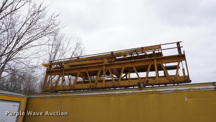 image for item DE3209 Gomaco C450 bridge deck finisher