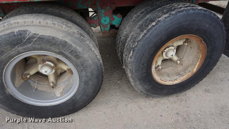 image for item DE3209 Gomaco C450 bridge deck finisher