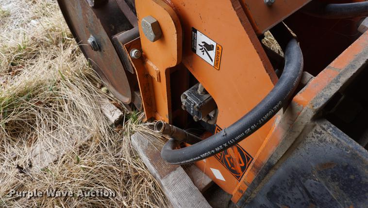 image for item DE3210 MBW plate compactor