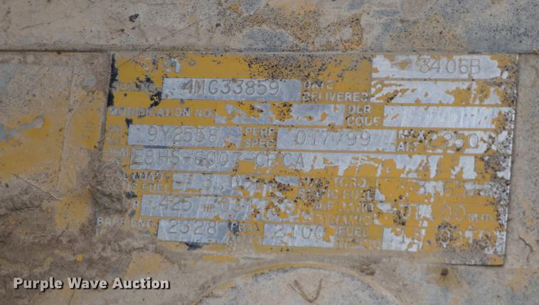 image for item DE3224 1989 Ford LTL9000 dump truck