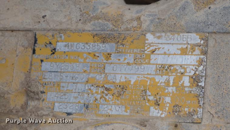 image for item DE3224 1989 Ford LTL9000 dump truck