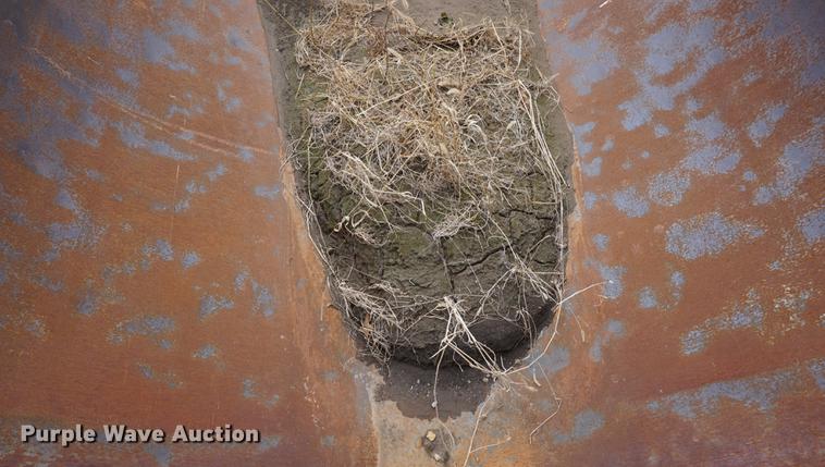 image for item DE3224 1989 Ford LTL9000 dump truck