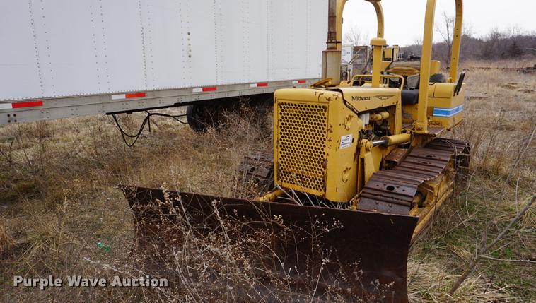 image for item DE3225 1979 International TD7E dozer