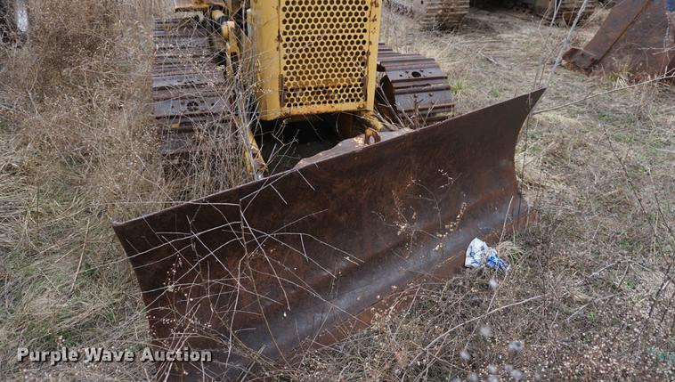 image for item DE3225 1979 International TD7E dozer