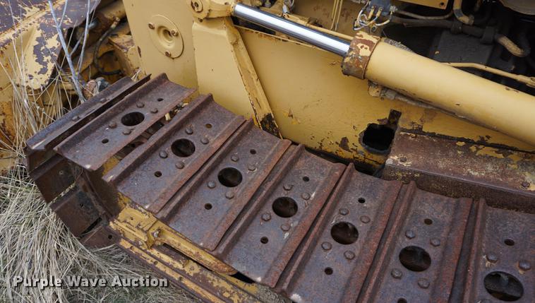 image for item DE3225 1979 International TD7E dozer