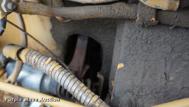 image for item DE3225 1979 International TD7E dozer