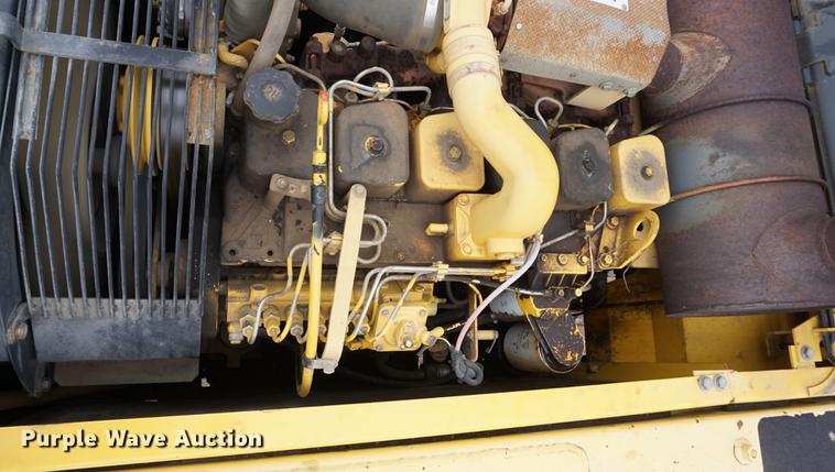 image for item DE3227 1997 Komatsu PC200LC-6LE excavator