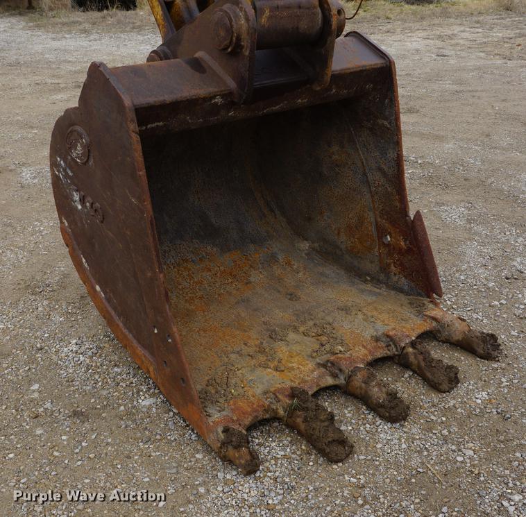 image for item DE3227 1997 Komatsu PC200LC-6LE excavator