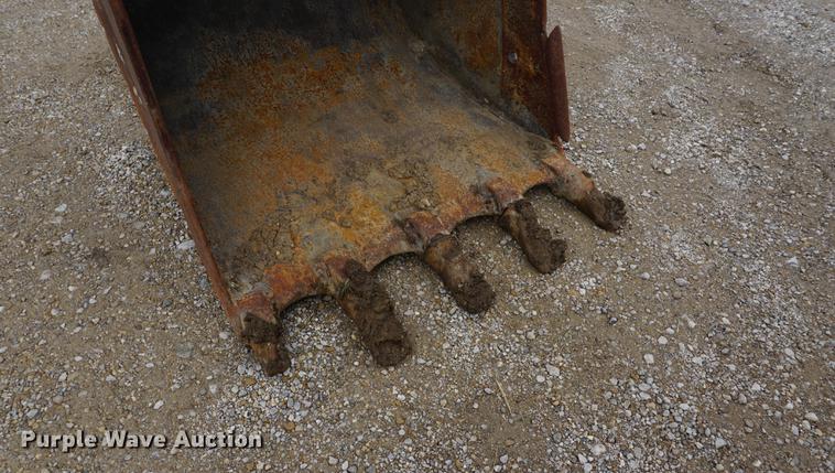 image for item DE3227 1997 Komatsu PC200LC-6LE excavator