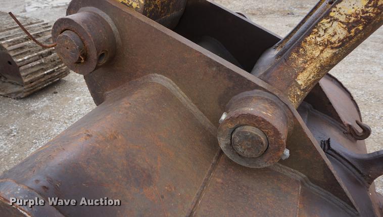 image for item DE3227 1997 Komatsu PC200LC-6LE excavator