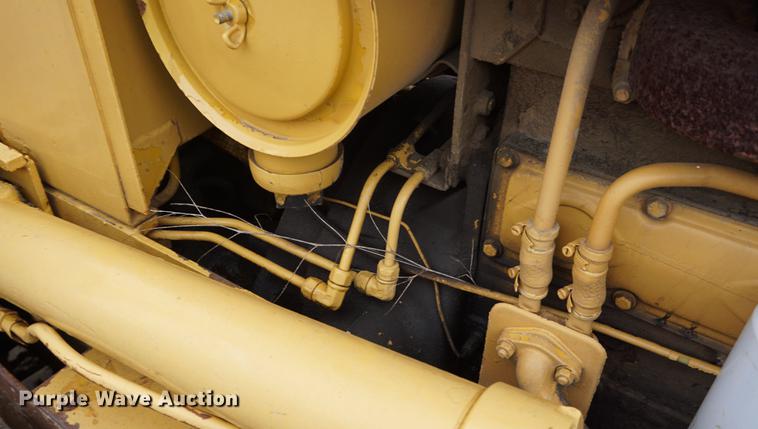 image for item DE3229 1979 International TD7E dozer