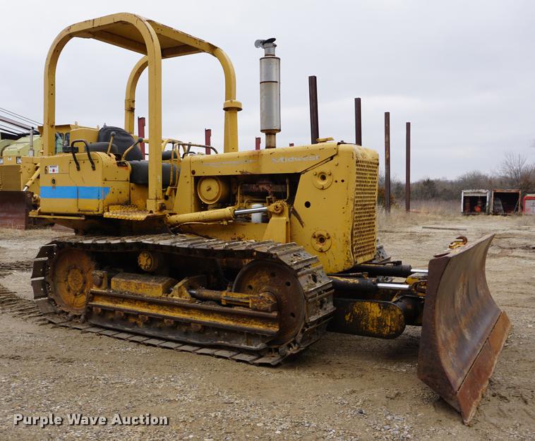 image for item DE3230 1976 International TD7E dozer