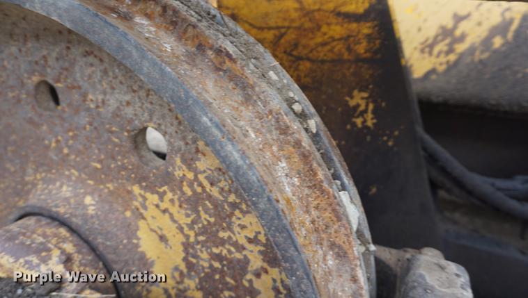 image for item DE3230 1976 International TD7E dozer