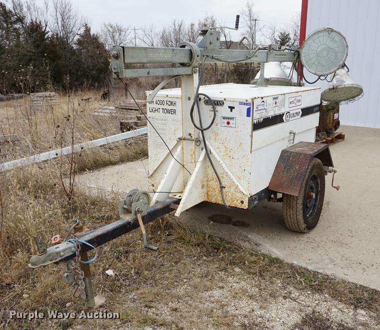 image for item DE3232 1993 Coleman Engineering MH4000RDKH light plant