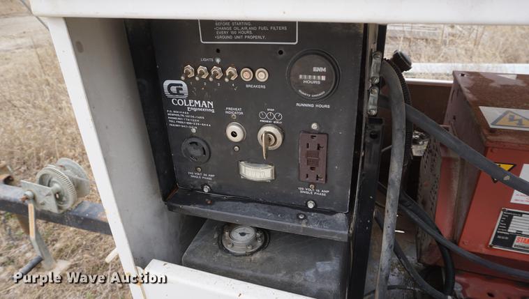 image for item DE3232 1993 Coleman Engineering MH4000RDKH light plant