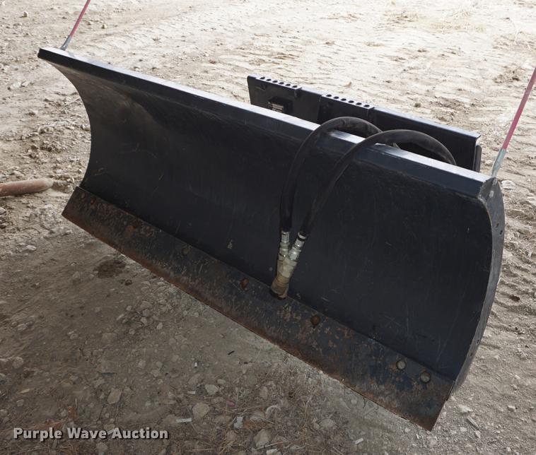 image for item DE3235 Bobcat skid steer snow plow