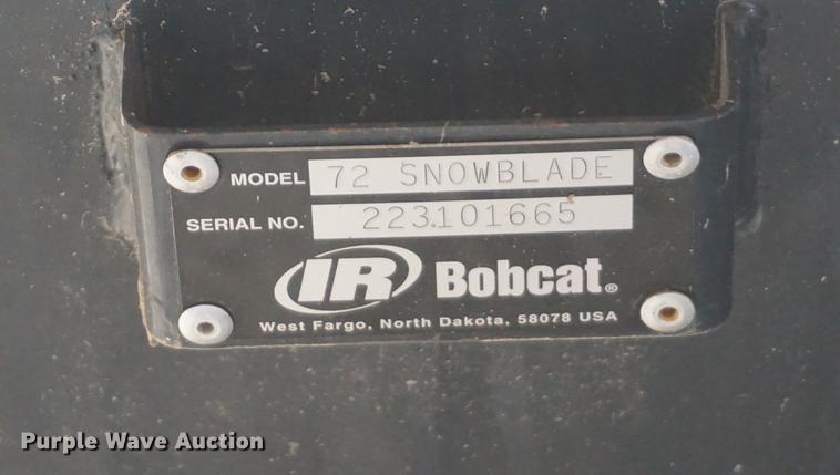 image for item DE3235 Bobcat skid steer snow plow