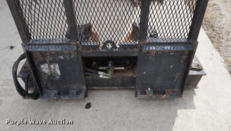 image for item DE3237 Dymax skid steer tree shear