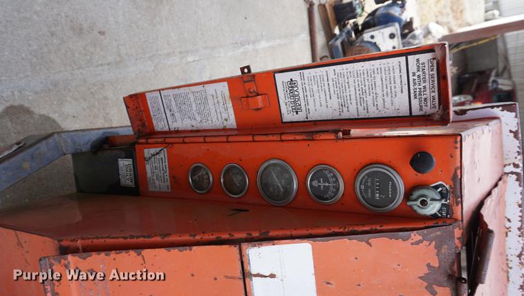 image for item DE3238 (2) Smith 100 air compressors