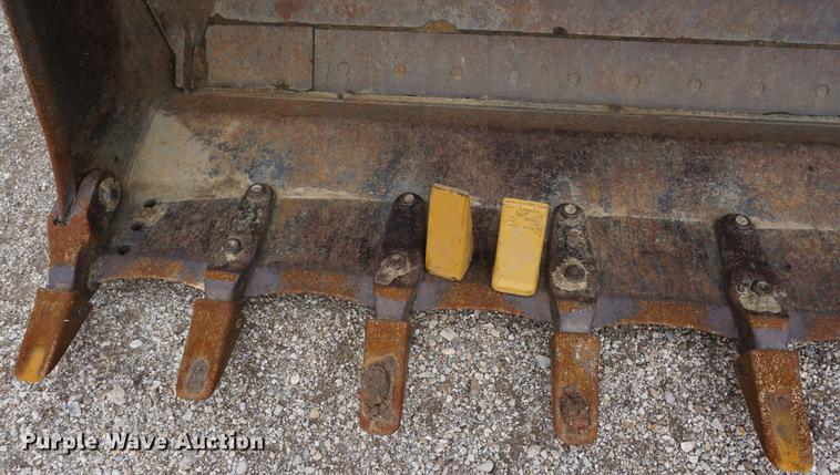 image for item DE3243 1988 Caterpillar 963 track loader