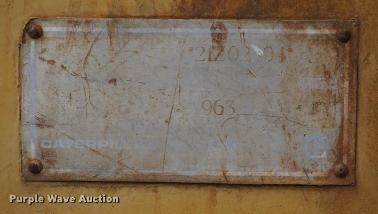 image for item DE3243 1988 Caterpillar 963 track loader