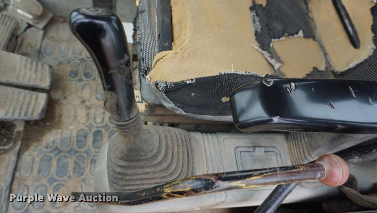image for item DE3244 1997 Komatsu PC200LC-6LE excavator