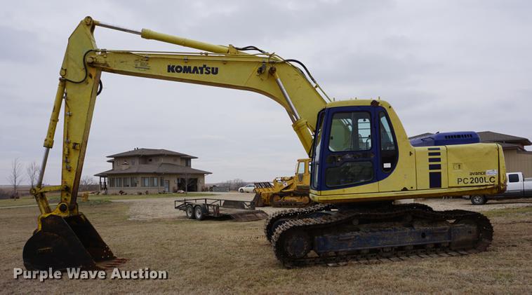image for item DE3245 2001 Komatsu PC200PU-6LE excavator