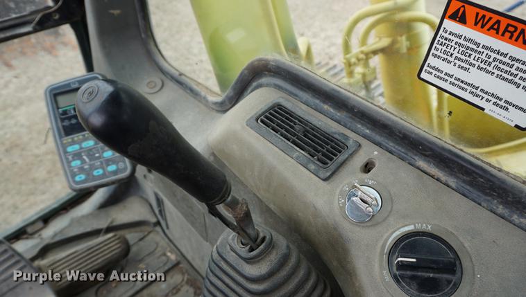 image for item DE3245 2001 Komatsu PC200PU-6LE excavator