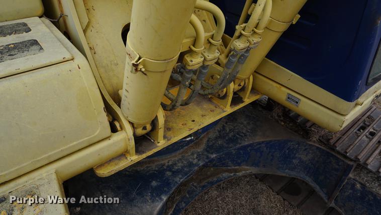 image for item DE3245 2001 Komatsu PC200PU-6LE excavator